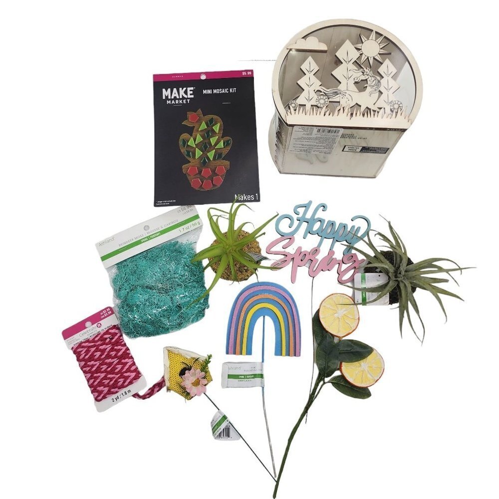 NEW Variety Bundle‎ of 10 Items including a craft and mosaic